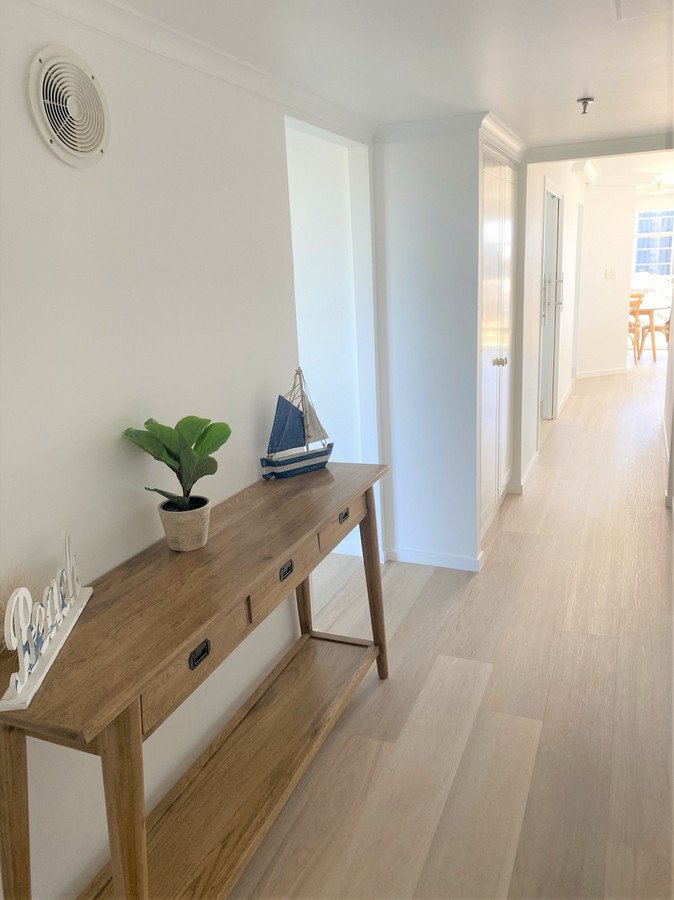 6A/238 The Esplanade Burleigh Heads 9