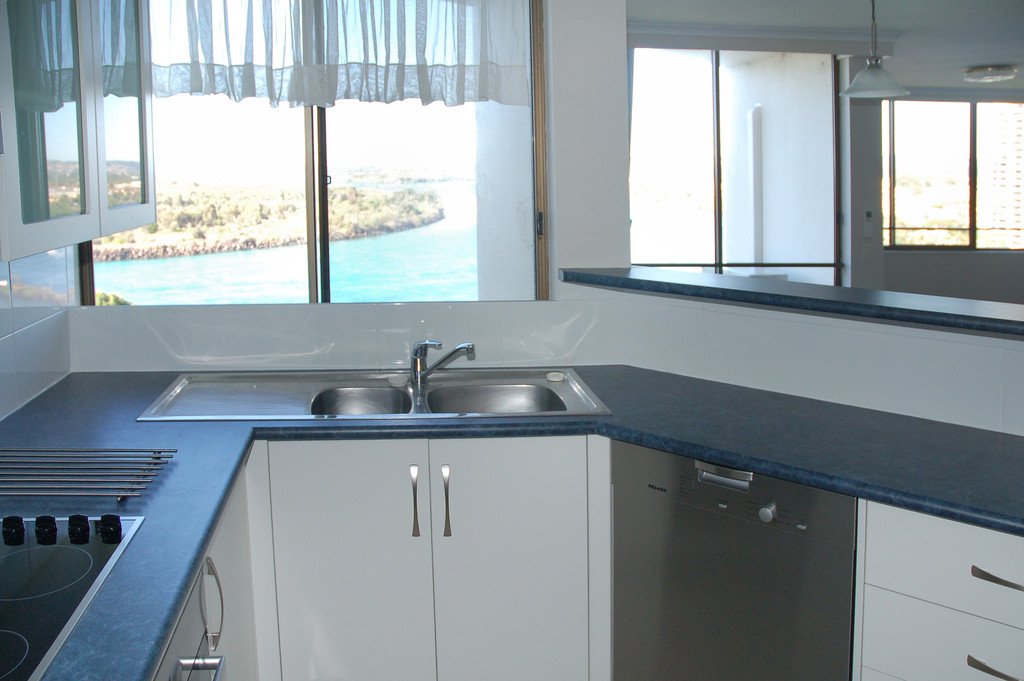 6a/3 Eden Street TWEED HEADS 4