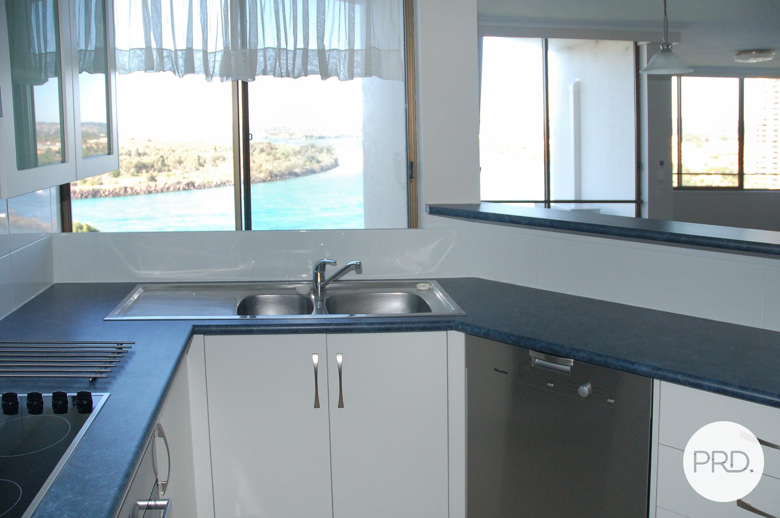 6a/3 Eden Street TWEED HEADS 4