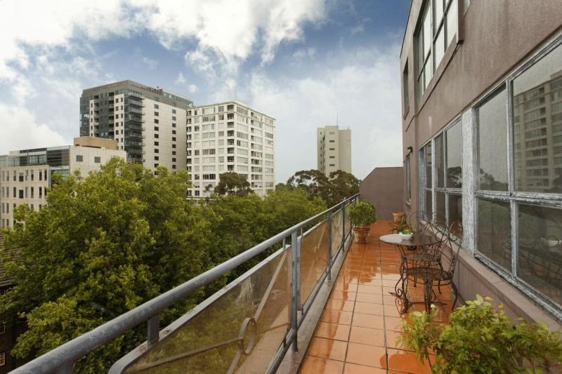 Real Estate and Property in 6a/622 St Kilda Road, Melbourne, VIC