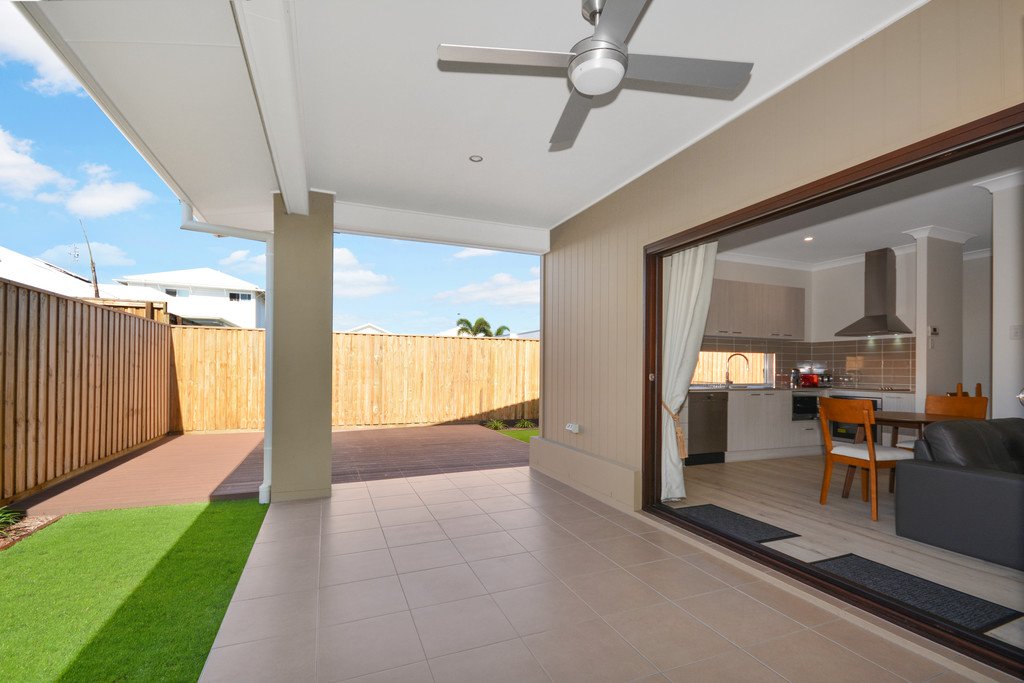 6B Blue Horizon  CASUARINA 6