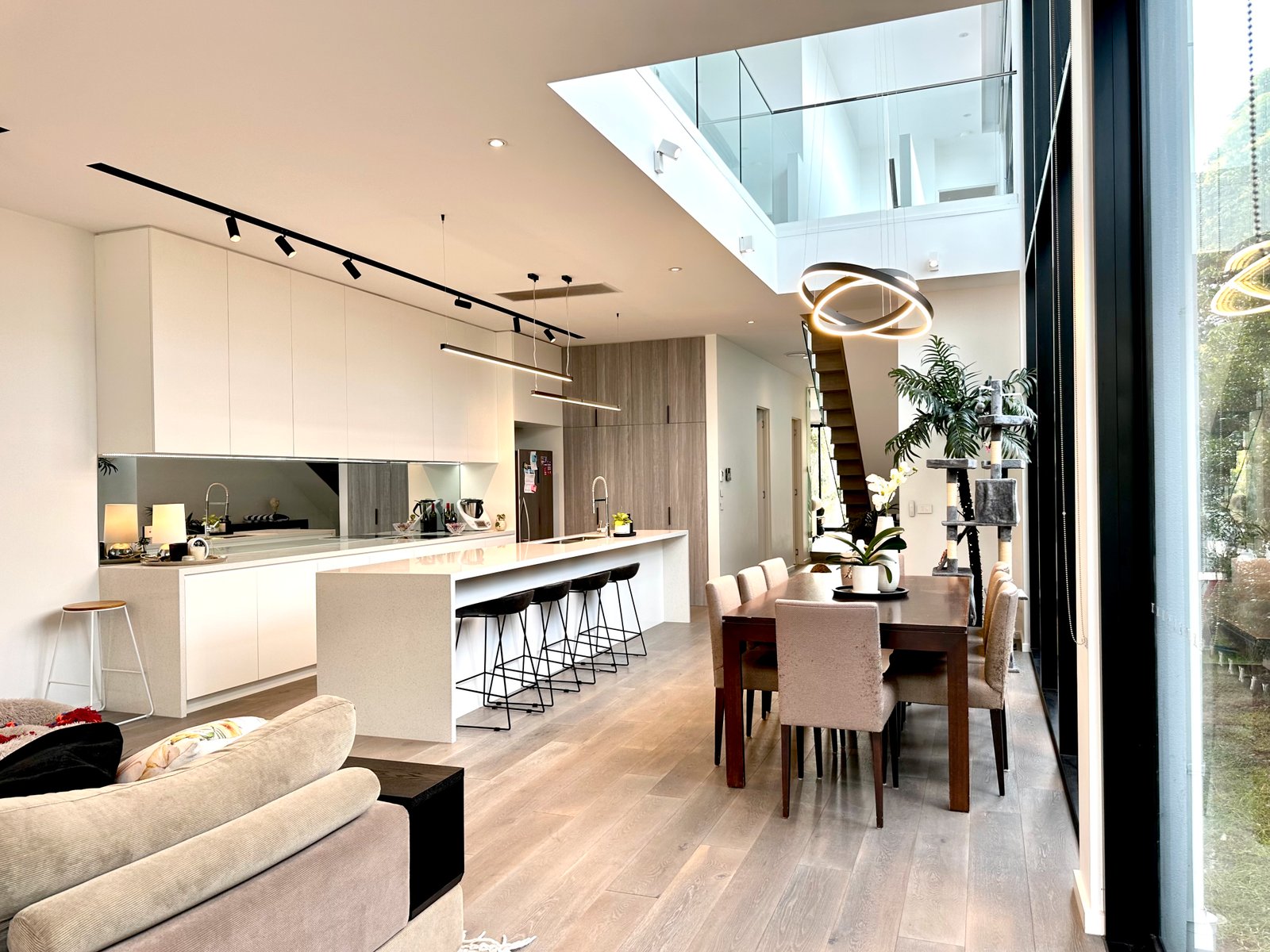 Gallery: 6B Centre Road