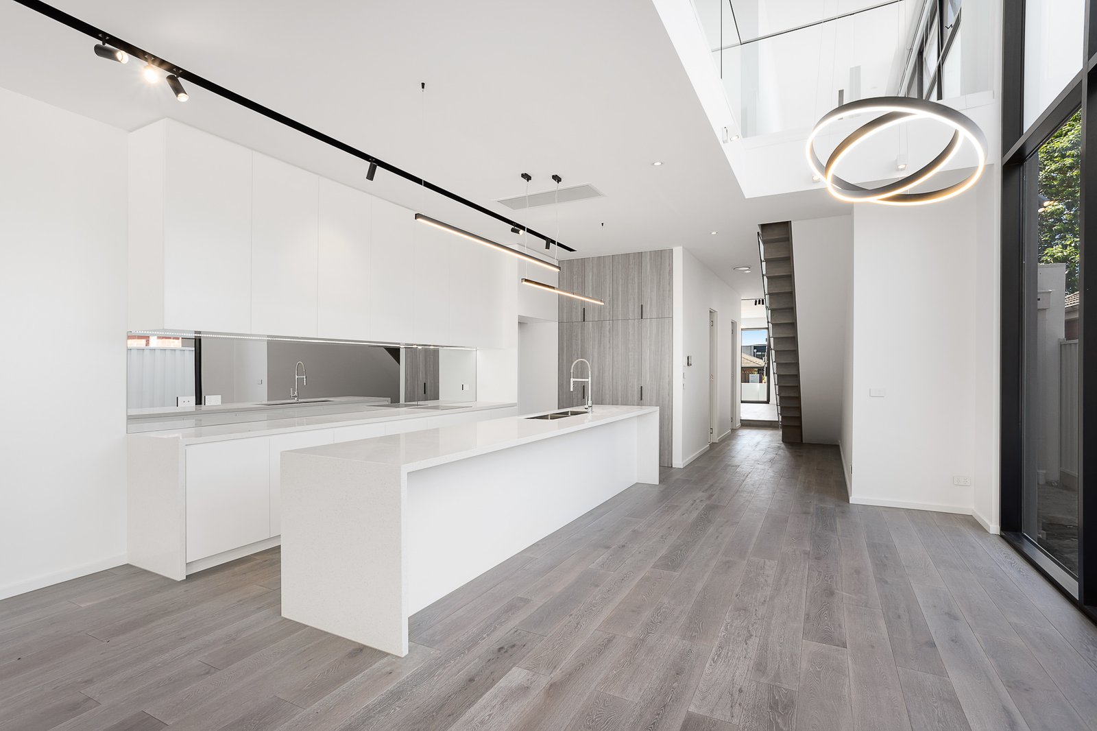 Gallery: 6B Centre Road