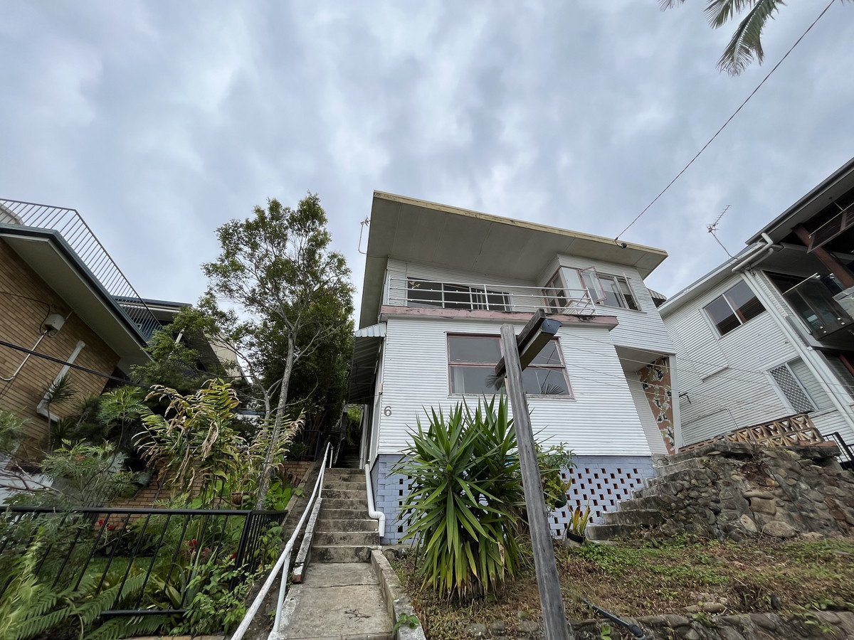 6B East Street Burleigh Heads 1