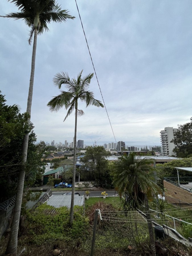 6B East Street Burleigh Heads 5