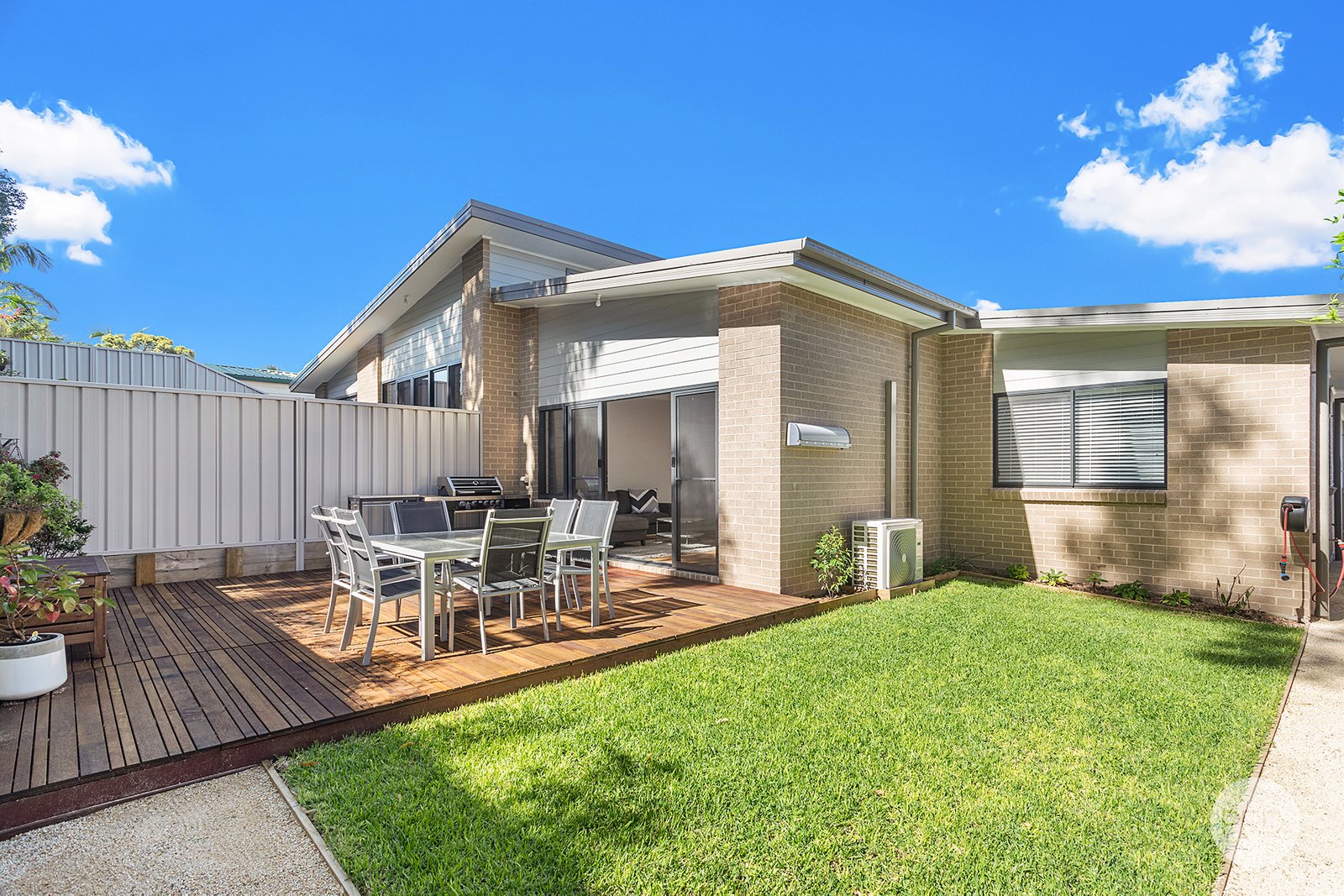 6B Hough Street NELSON BAY 13