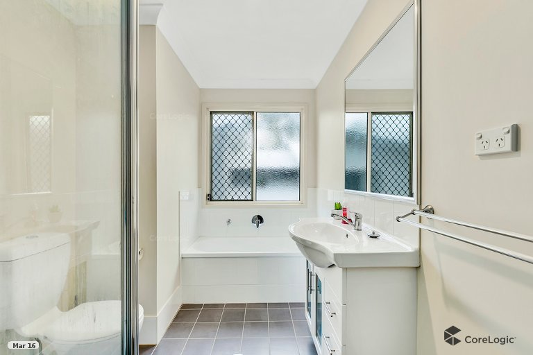 6B Michaels Promenade COOMERA 5
