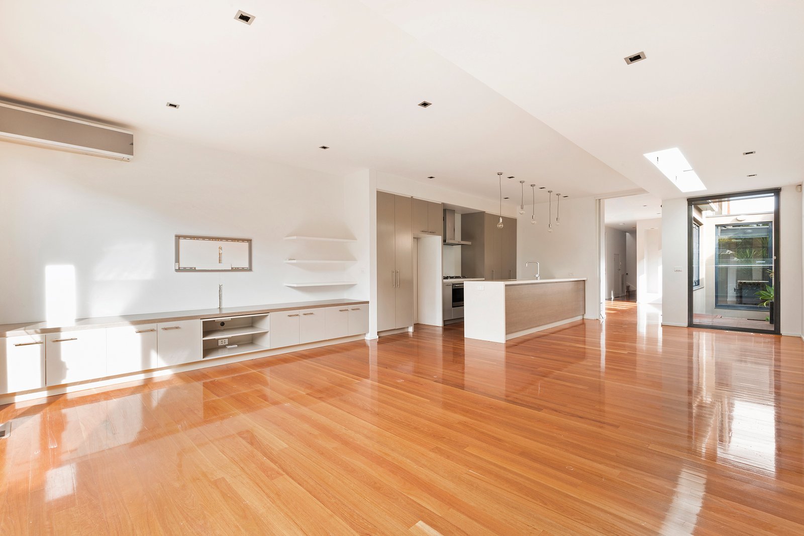 Gallery: 6B Wanalta Road