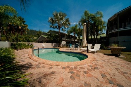 6B/10 Island Drive CANNONVALE 3