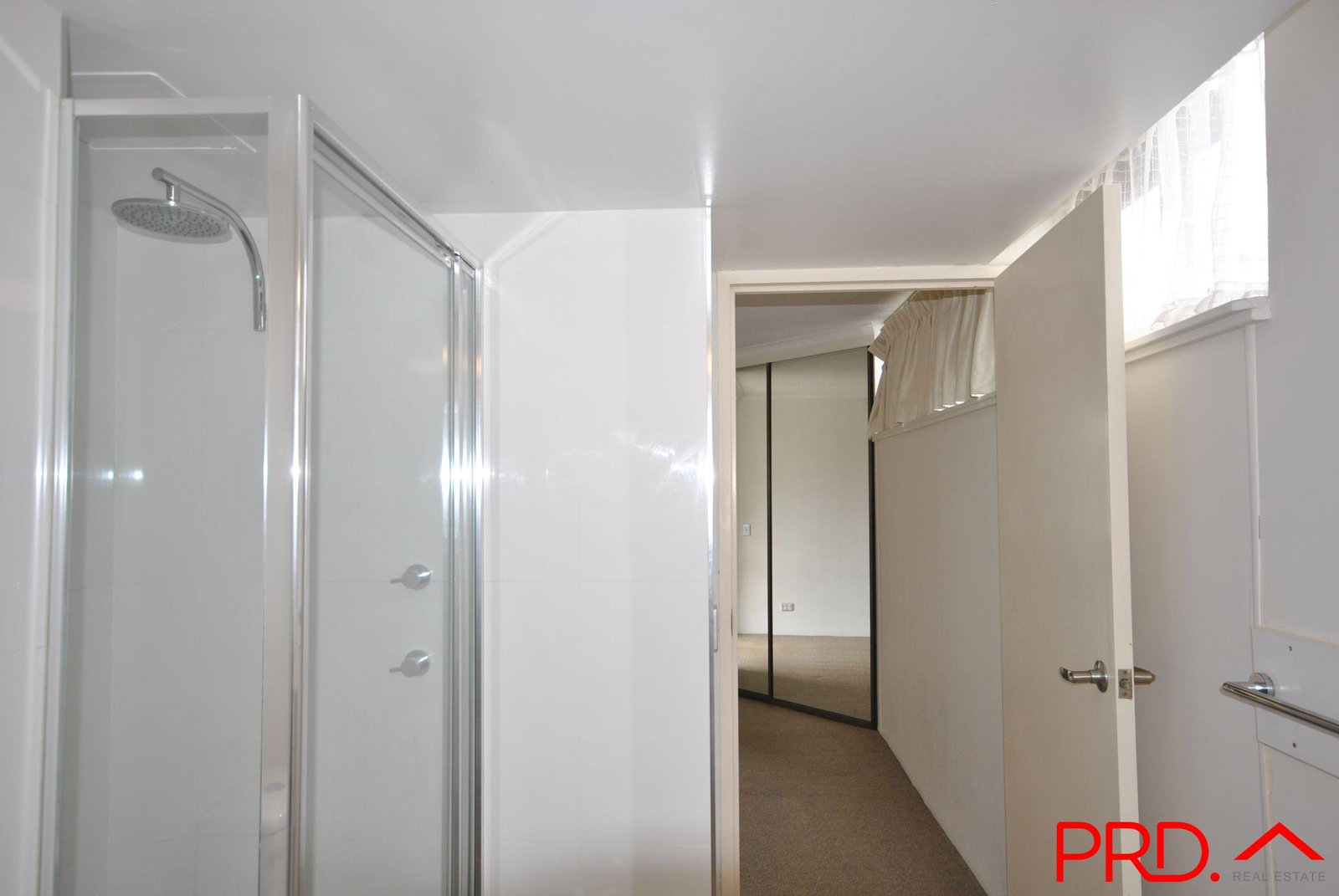 6c/114 Marine Parade SOUTHPORT 10