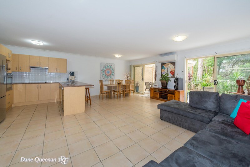 6D Ketch Close CORLETTE 7