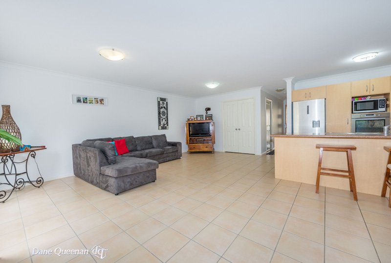 6D Ketch Close CORLETTE 11