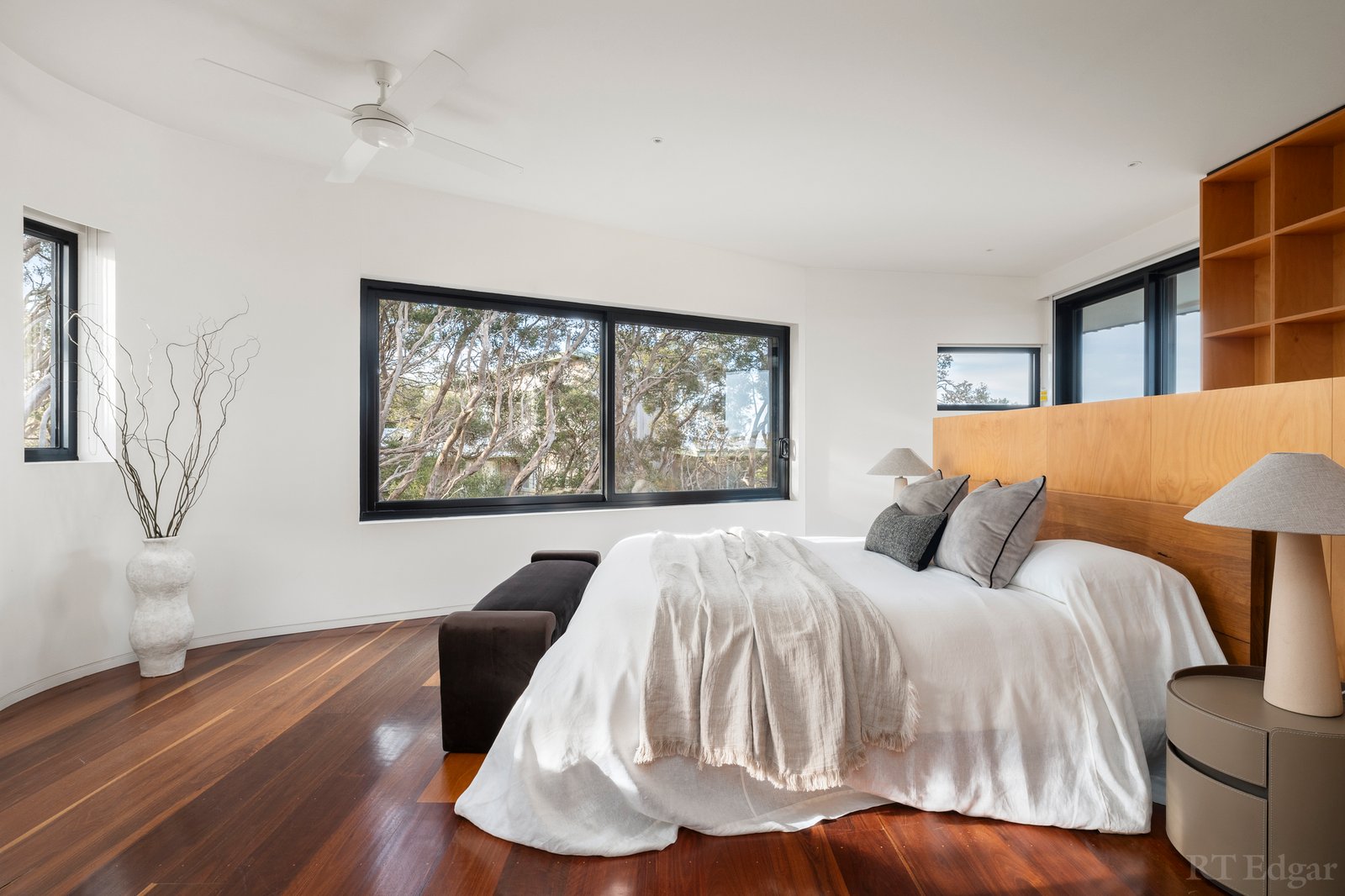 Real Estate and Property in 7 - 11 Meredith Place, Portsea, VIC