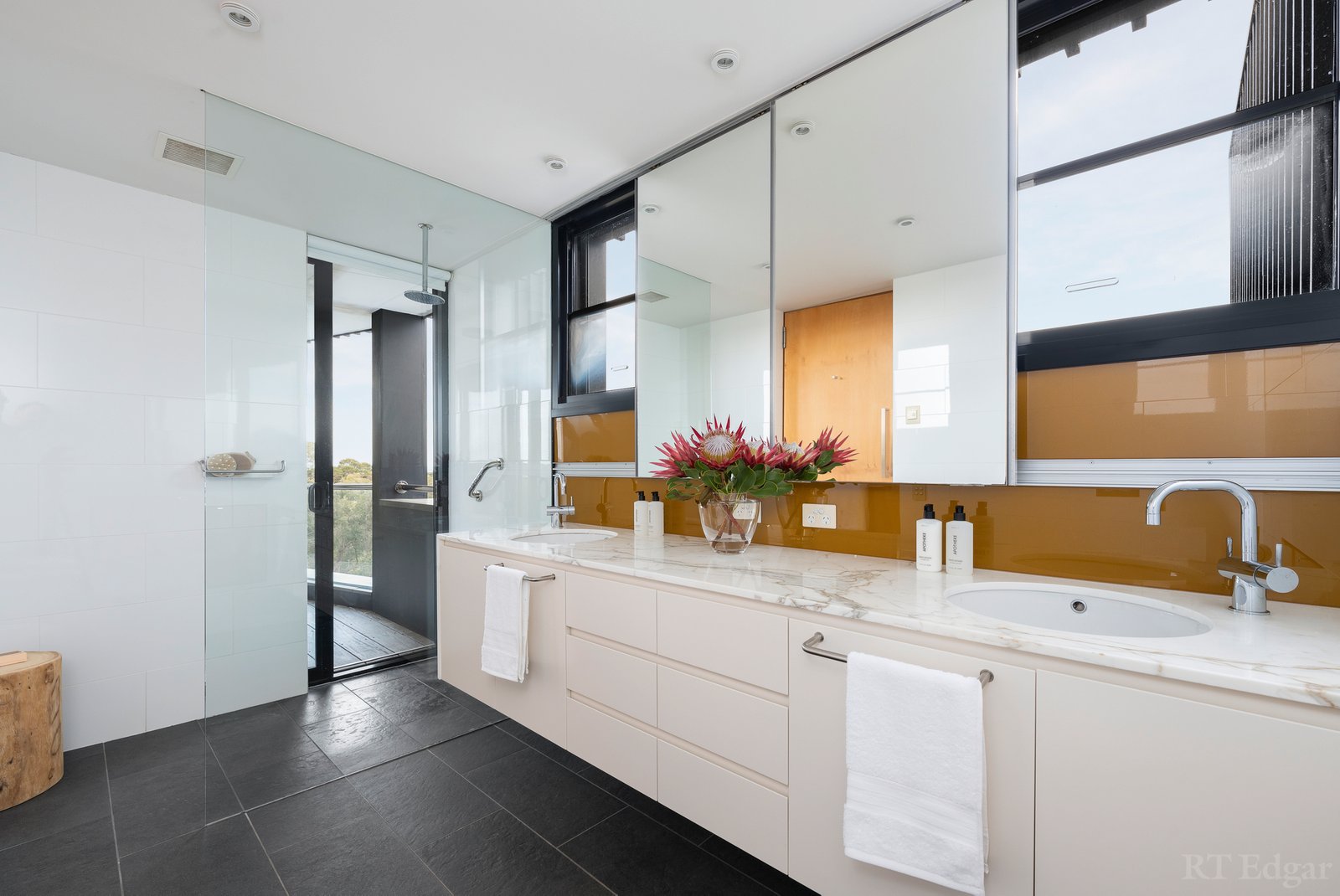 Real Estate and Property in 7 - 11 Meredith Place, Portsea, VIC