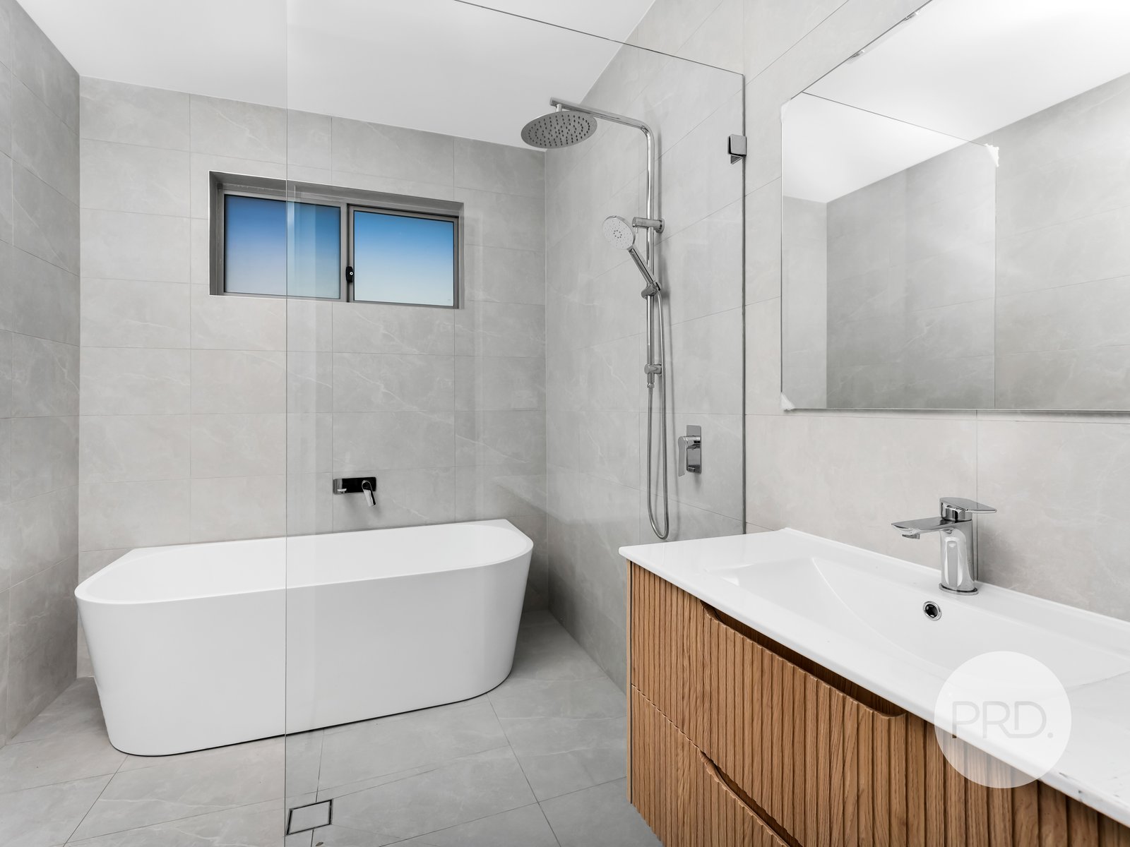 7 & 7A Skyline Street MENANGLE PARK 7