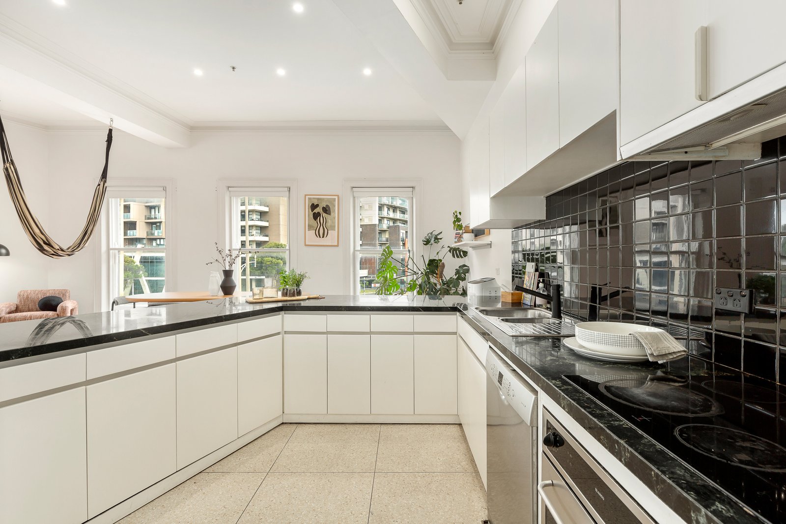 Gallery: 7 & 8/146 St Kilda Road