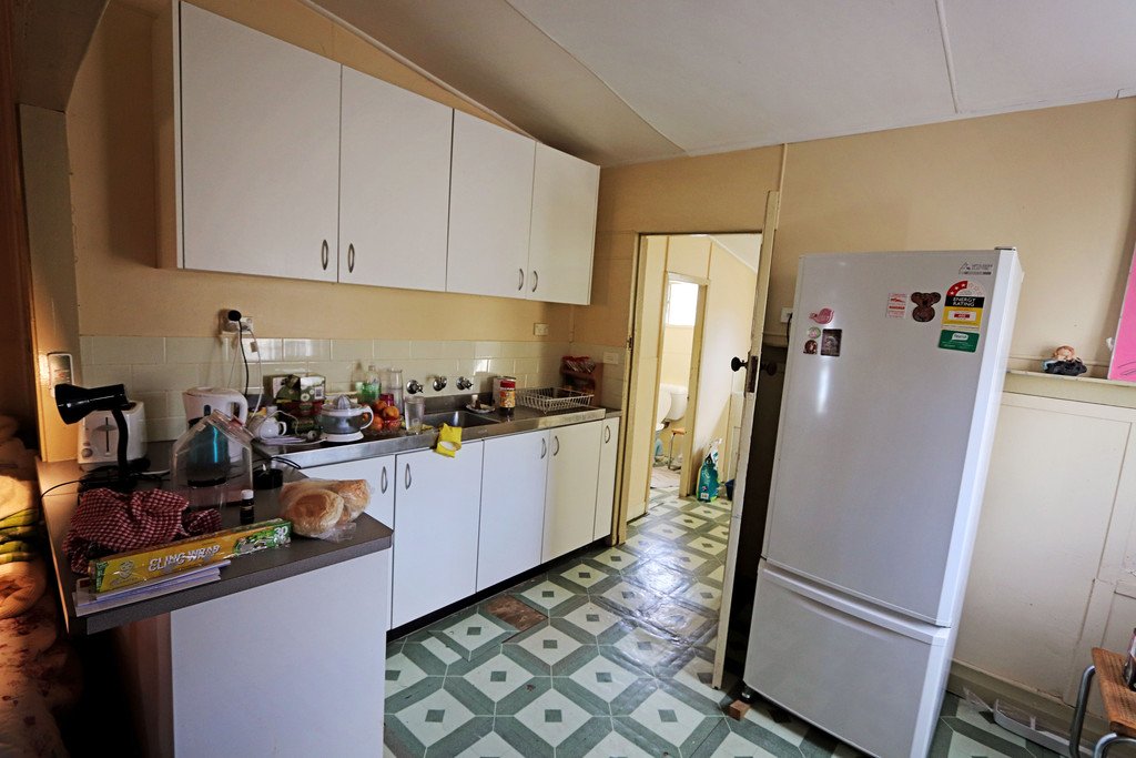 7-9 Selwyn  TUMBARUMBA 9