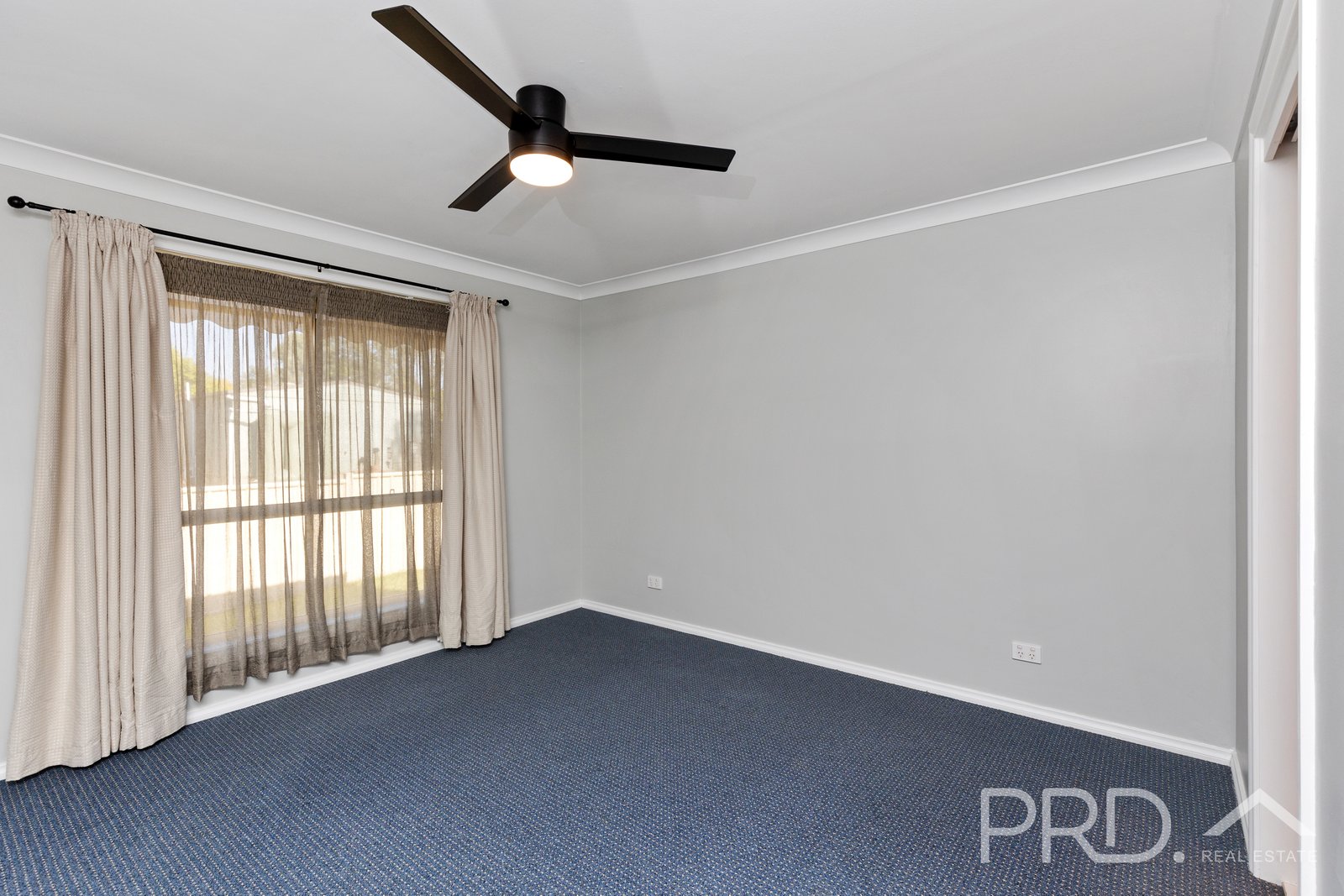 7-9 Sydney Street TUMUT 4
