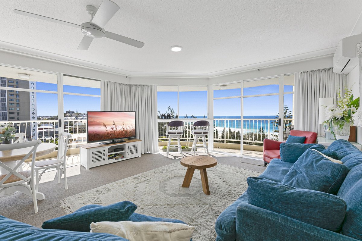 7 A/238 The Esplanade Burleigh Heads 3