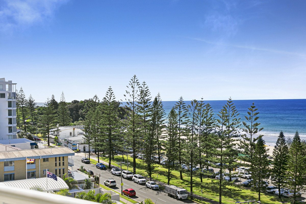 7 A/238 The Esplanade Burleigh Heads 11