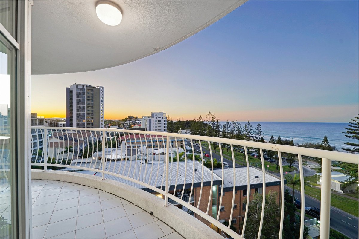 7 A/238 The Esplanade Burleigh Heads 19