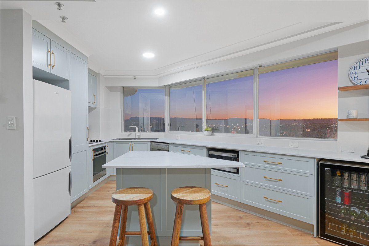 7 A/238 The Esplanade Burleigh Heads 25