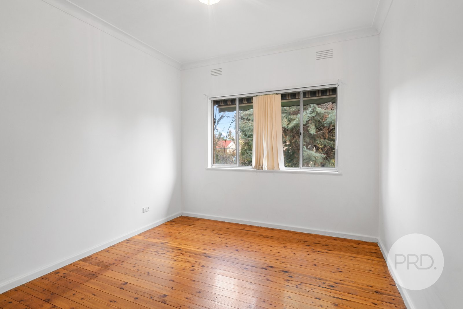 7 Acacia Street KOORINGAL 8