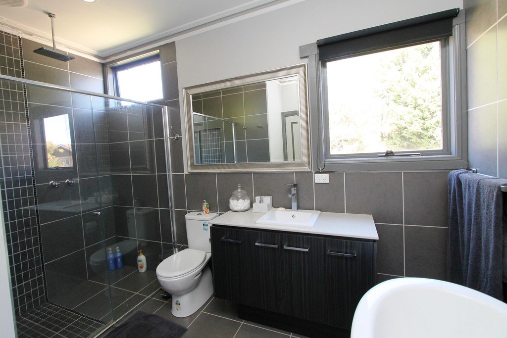7 Adair Street REDAN 12