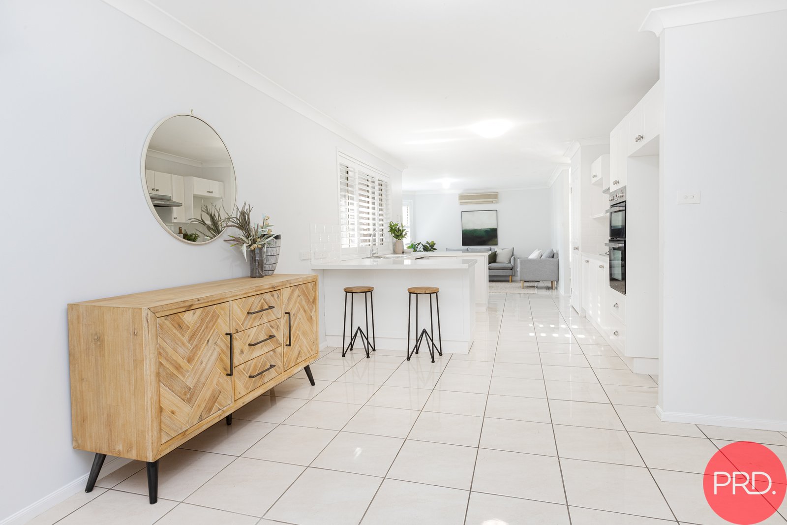 7 Adelong Close RUTHERFORD 8