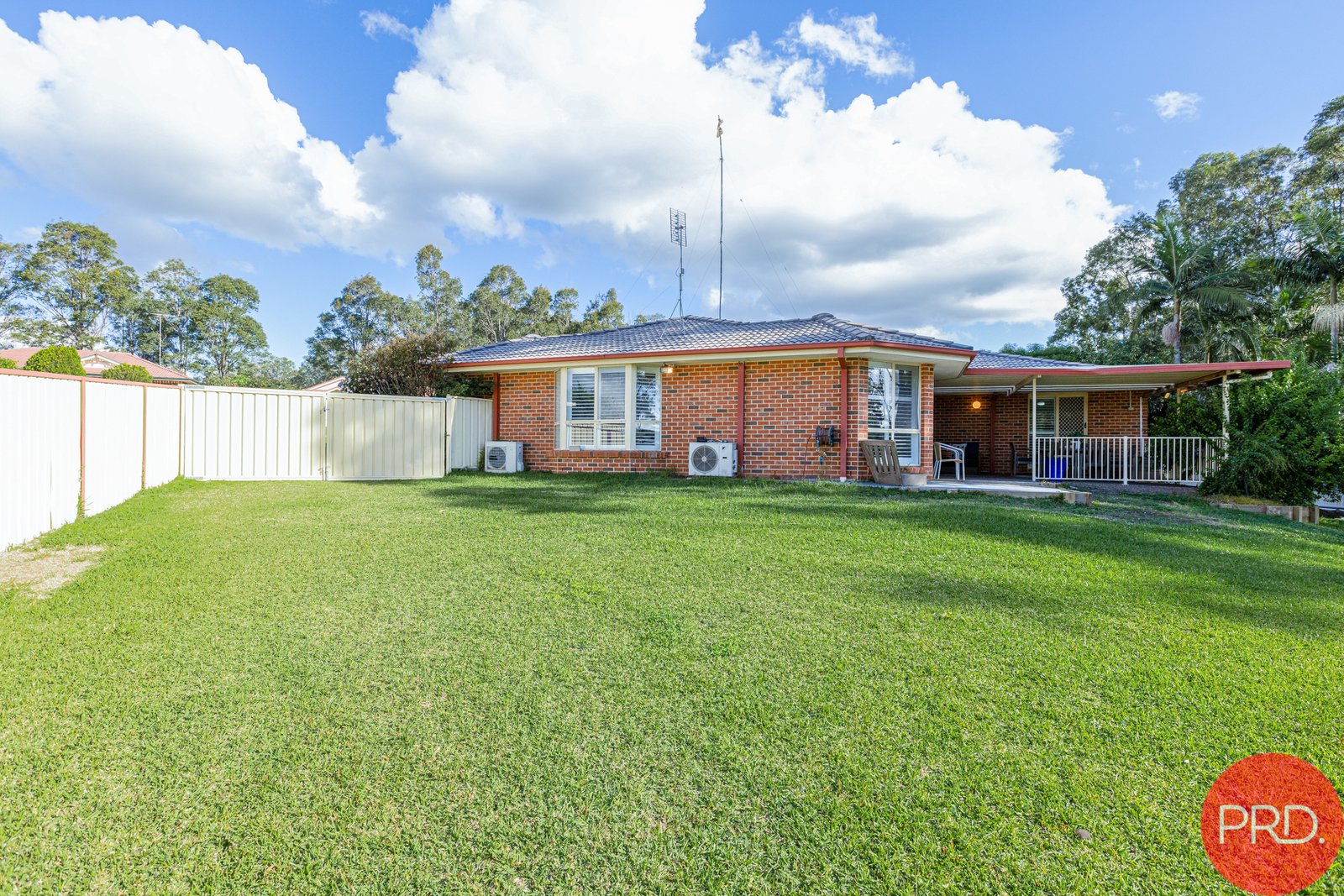 7 Adelong Close RUTHERFORD 18