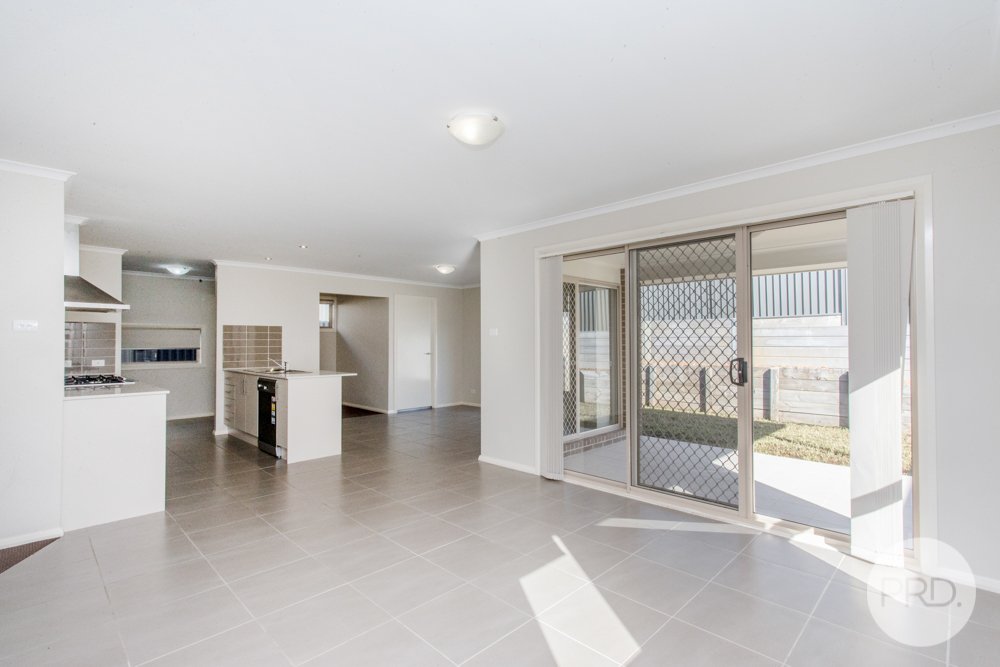 7 Admiral Avenue Jordan Springs 2