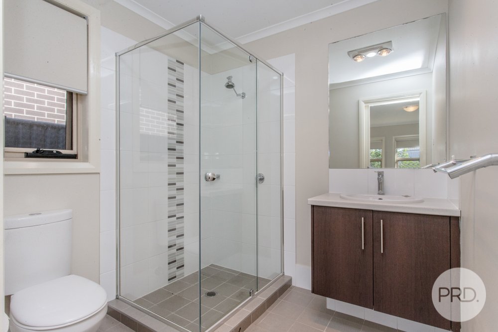 7 Admiral Avenue JORDAN SPRINGS 11