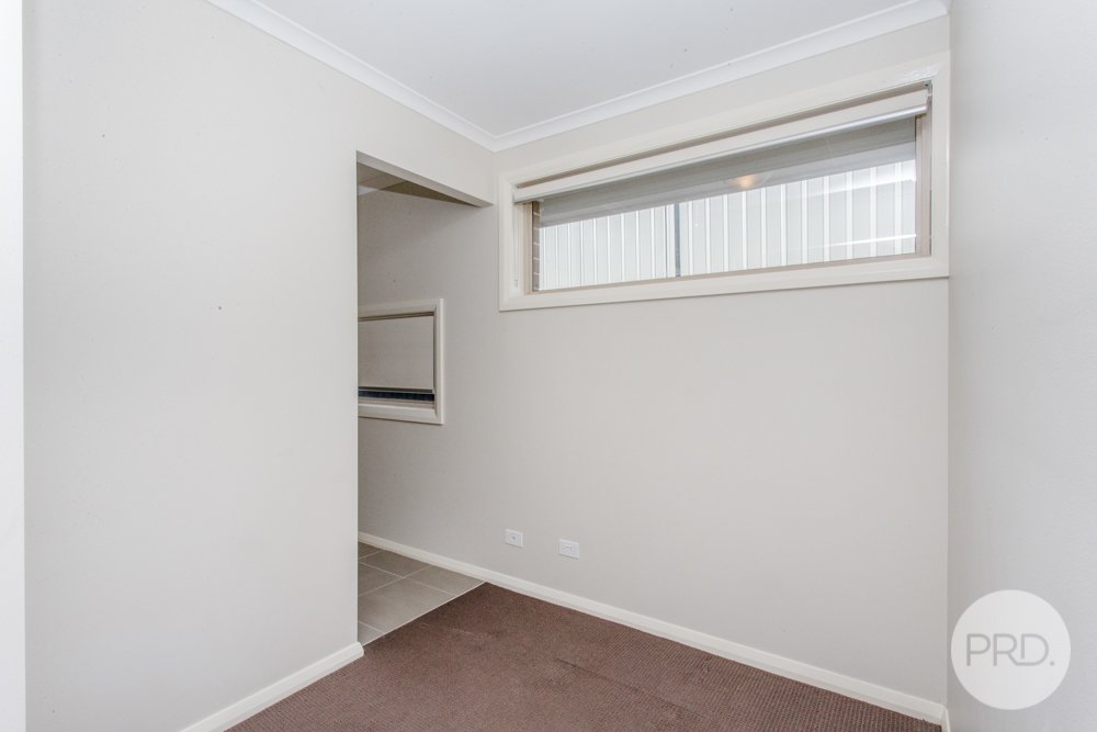 7 Admiral Avenue JORDAN SPRINGS 16