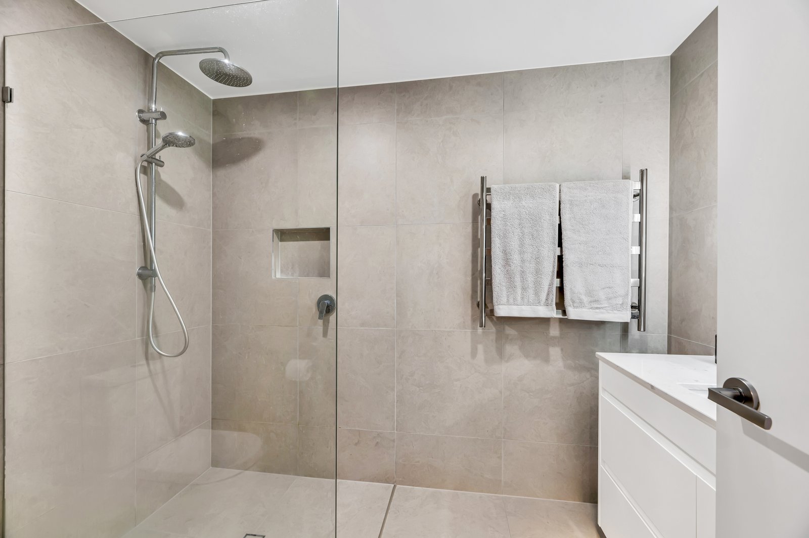 7 Ainsley Avenue ASHMORE 24