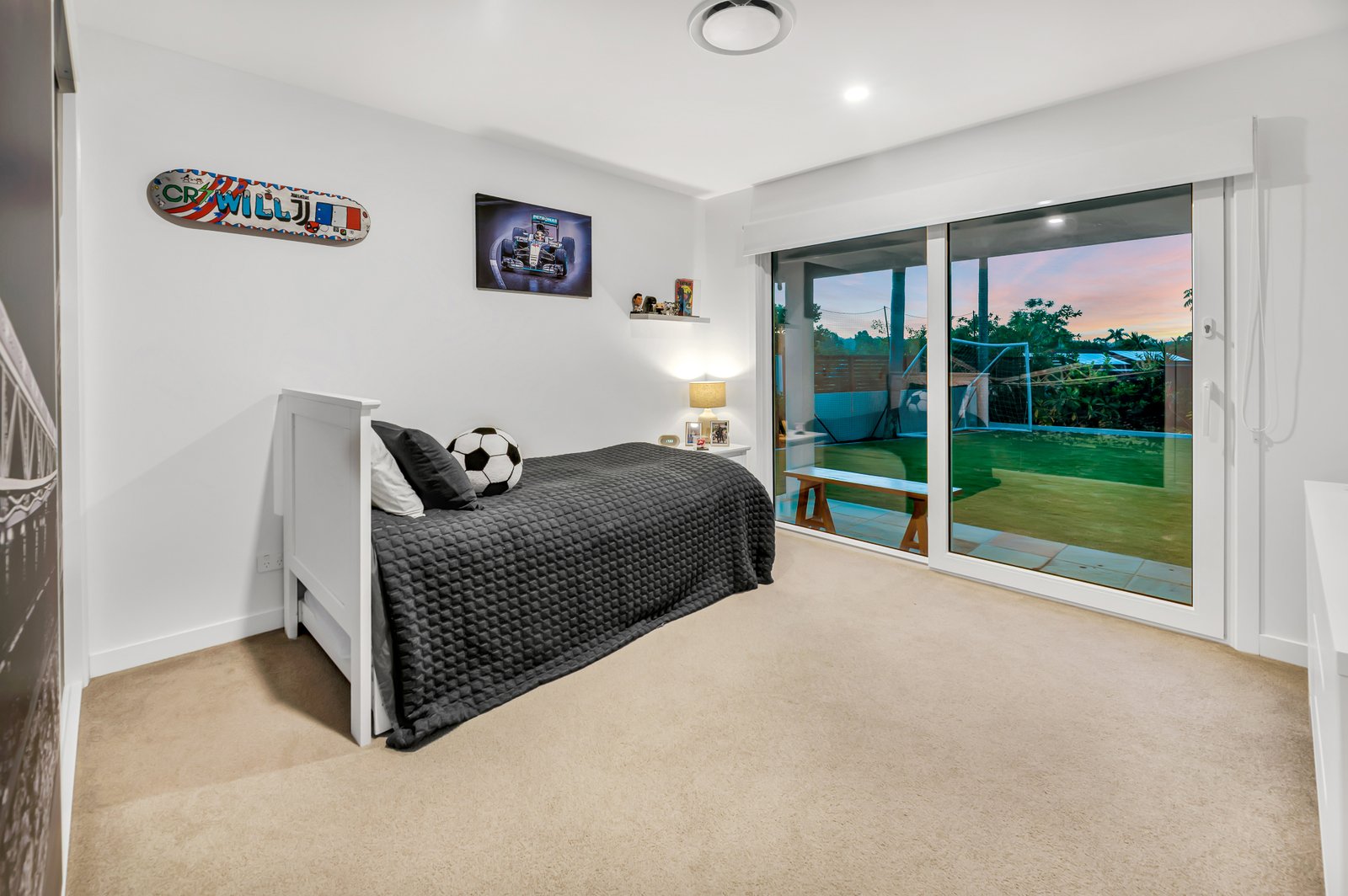 7 Ainsley Avenue ASHMORE 25