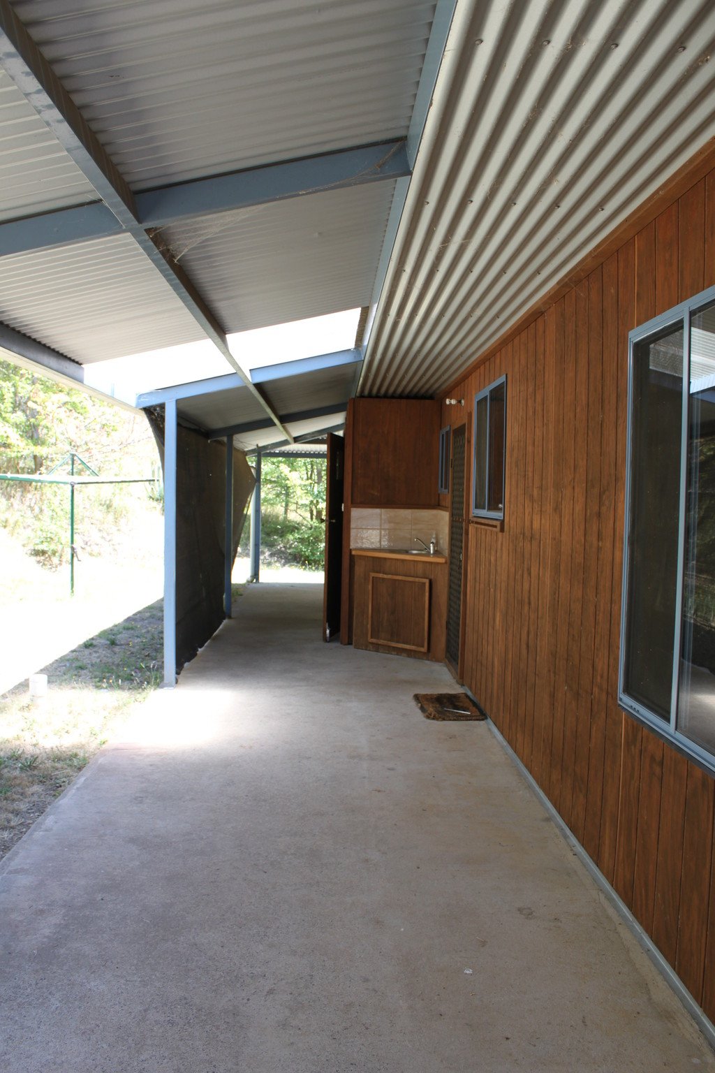 7 Albury St  TUMBARUMBA 9