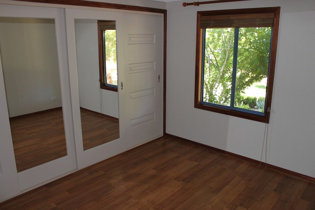 7 Albury St  TUMBARUMBA 13