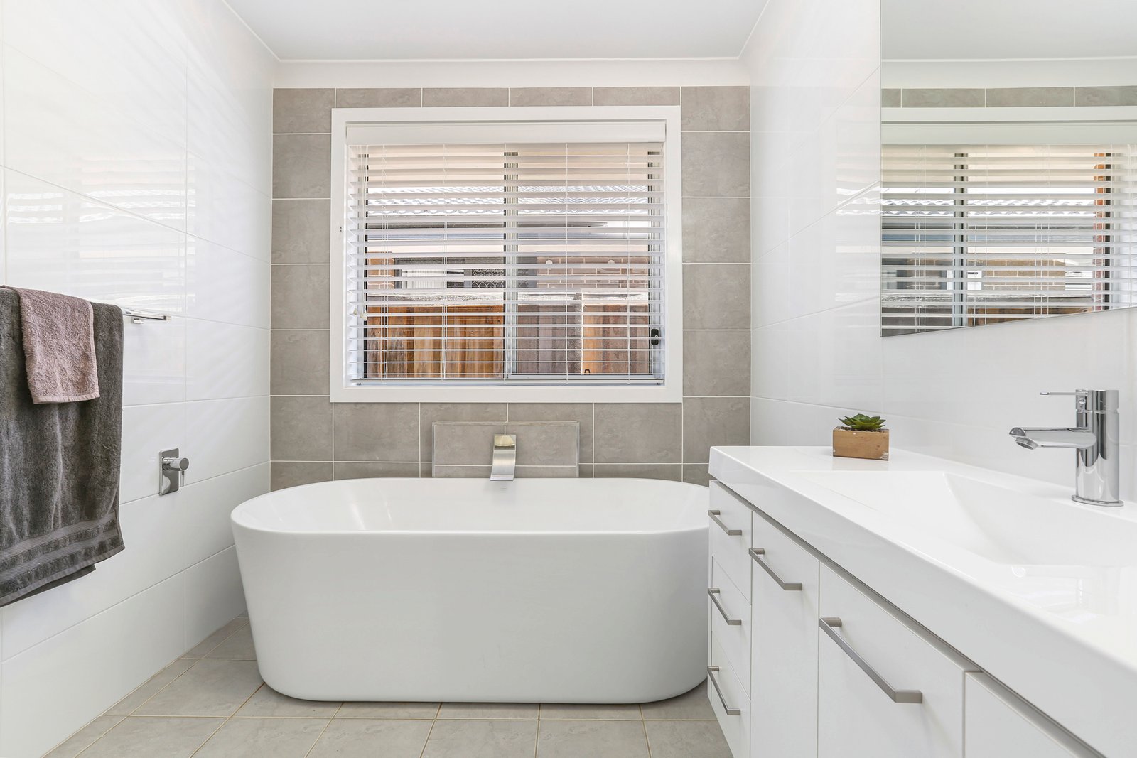 7 Alkira Circuit HORSLEY 3