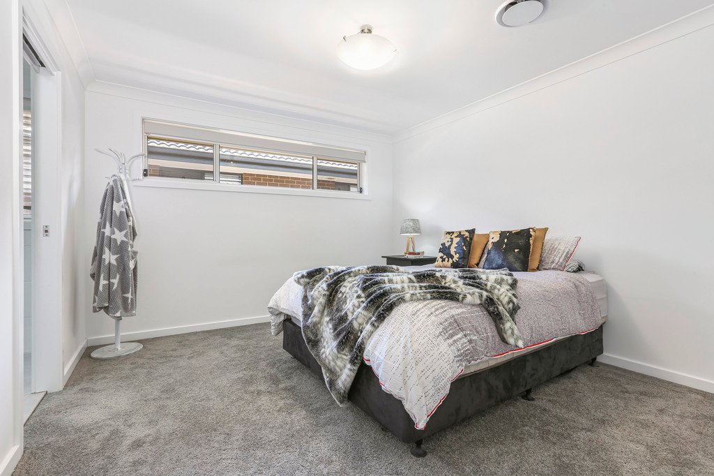 7 Alkira Circuit HORSLEY 5