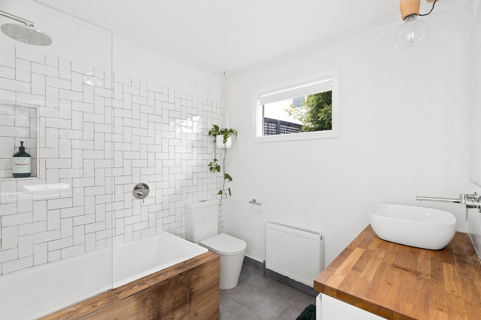 Real Estate and Property in 7 Almond Street, Caulfield South, VIC