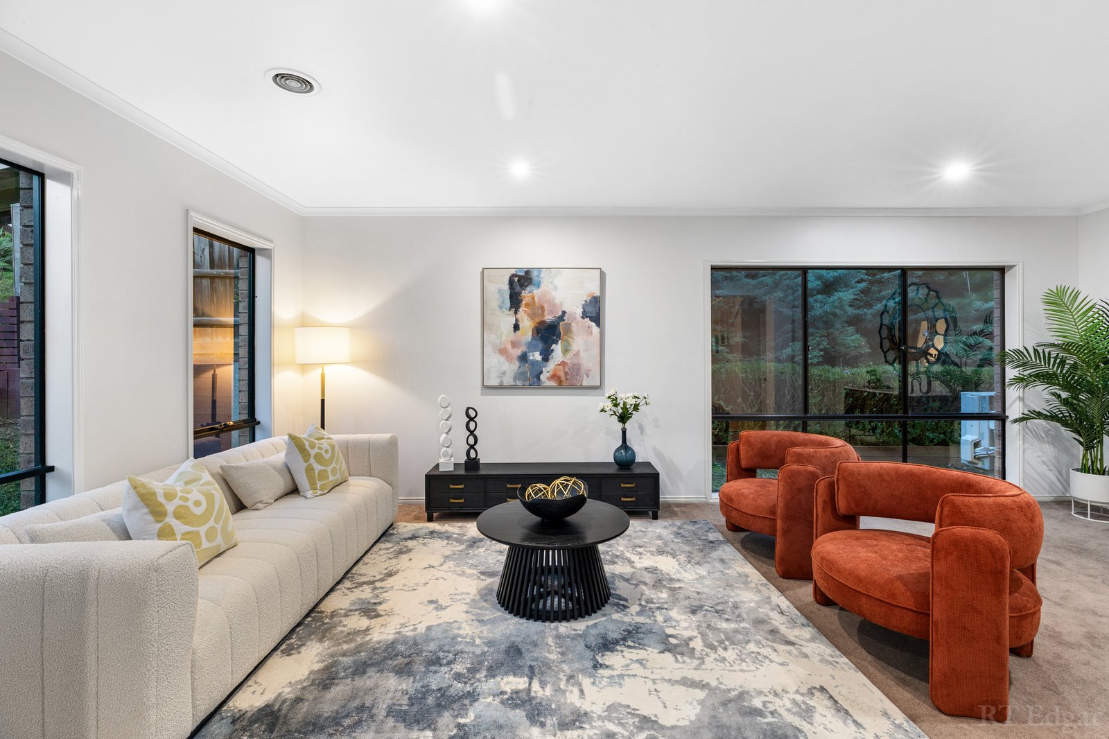 Real Estate and Property in 7 Aloha Gardens, Templestowe, VIC