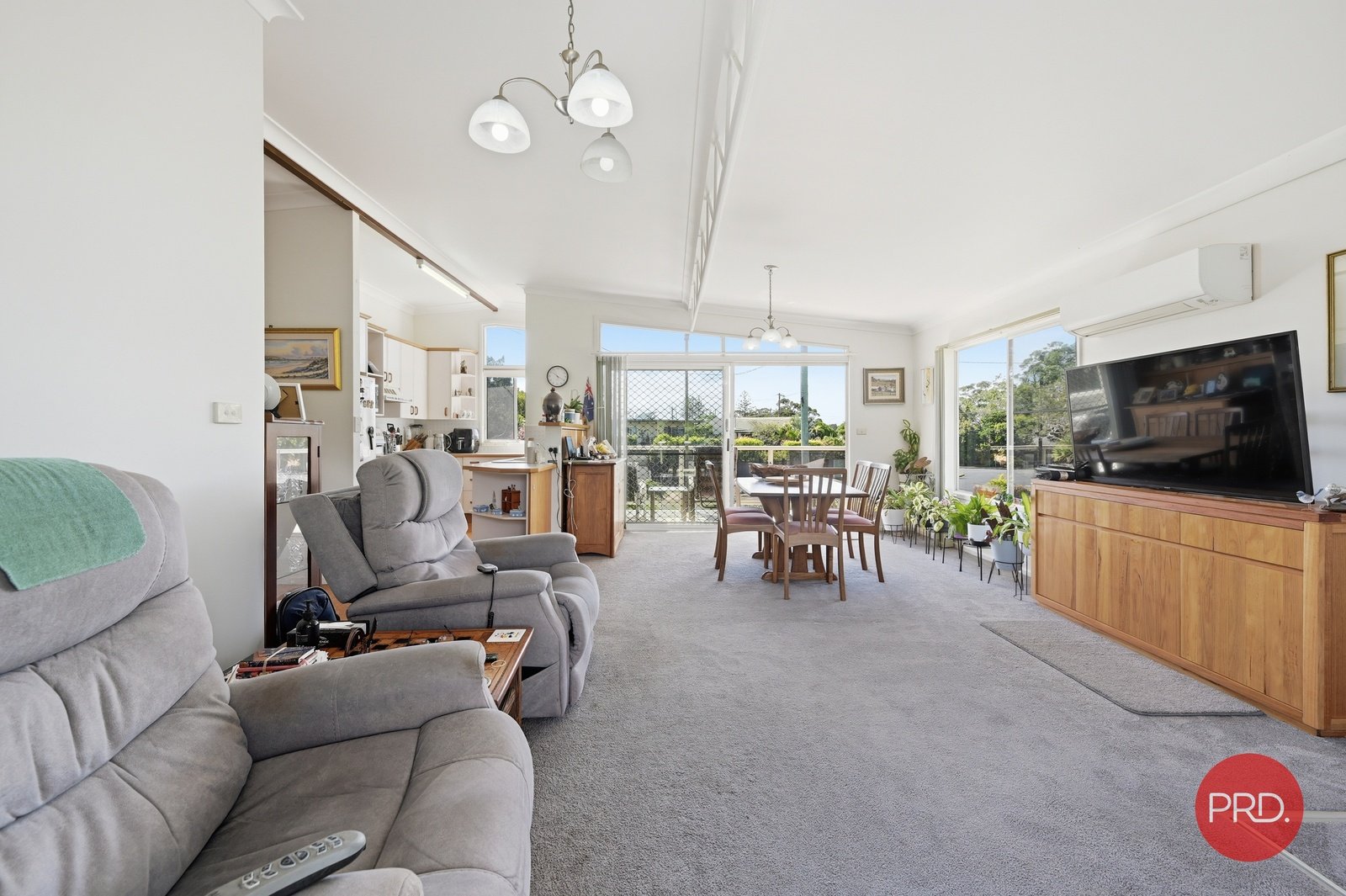 7 Anderton Street COFFS HARBOUR 2