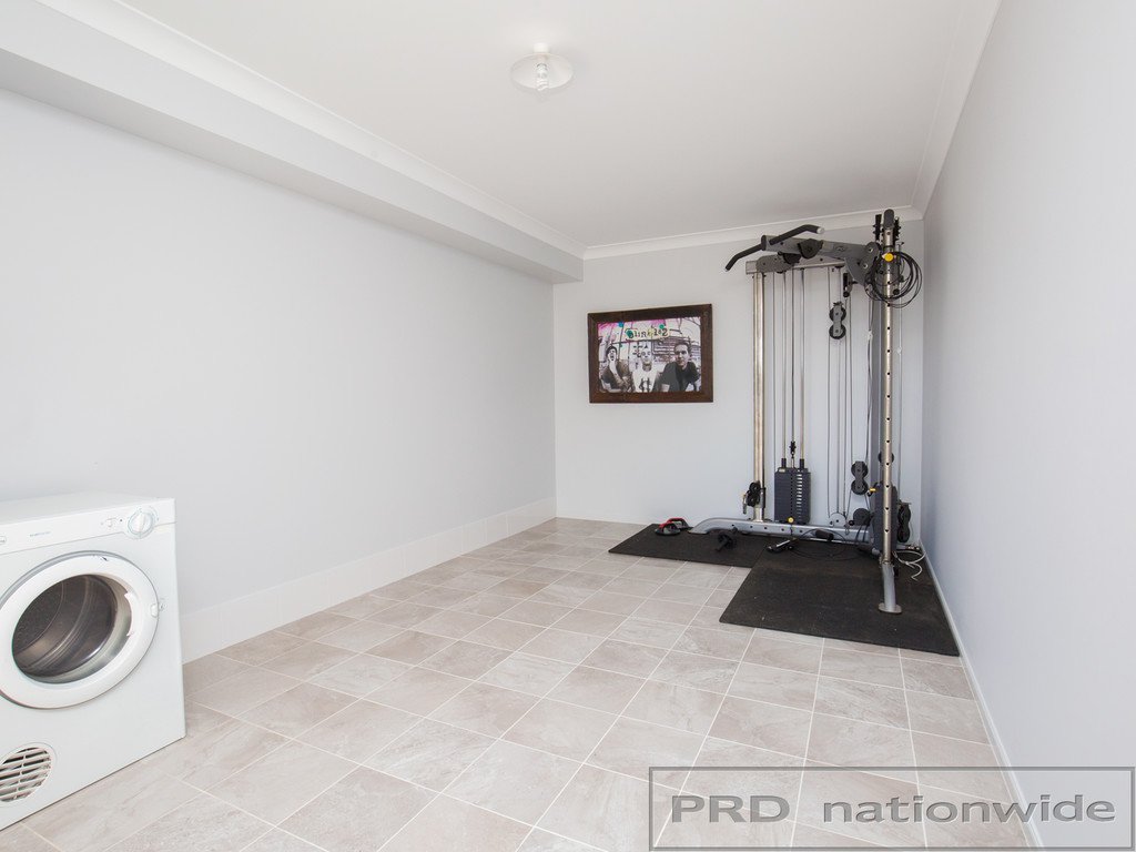 7 Andrew Court RUTHERFORD 18
