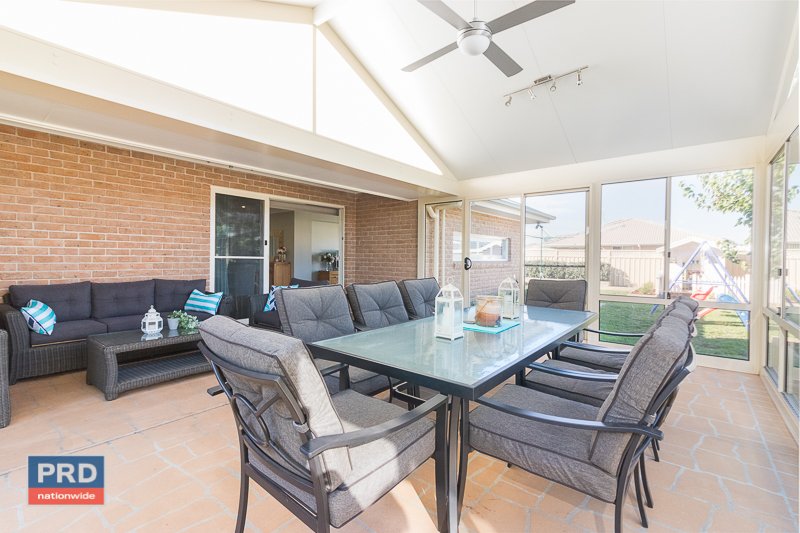 7 Angus Place BUNGENDORE 15