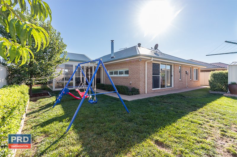7 Angus Place BUNGENDORE 16