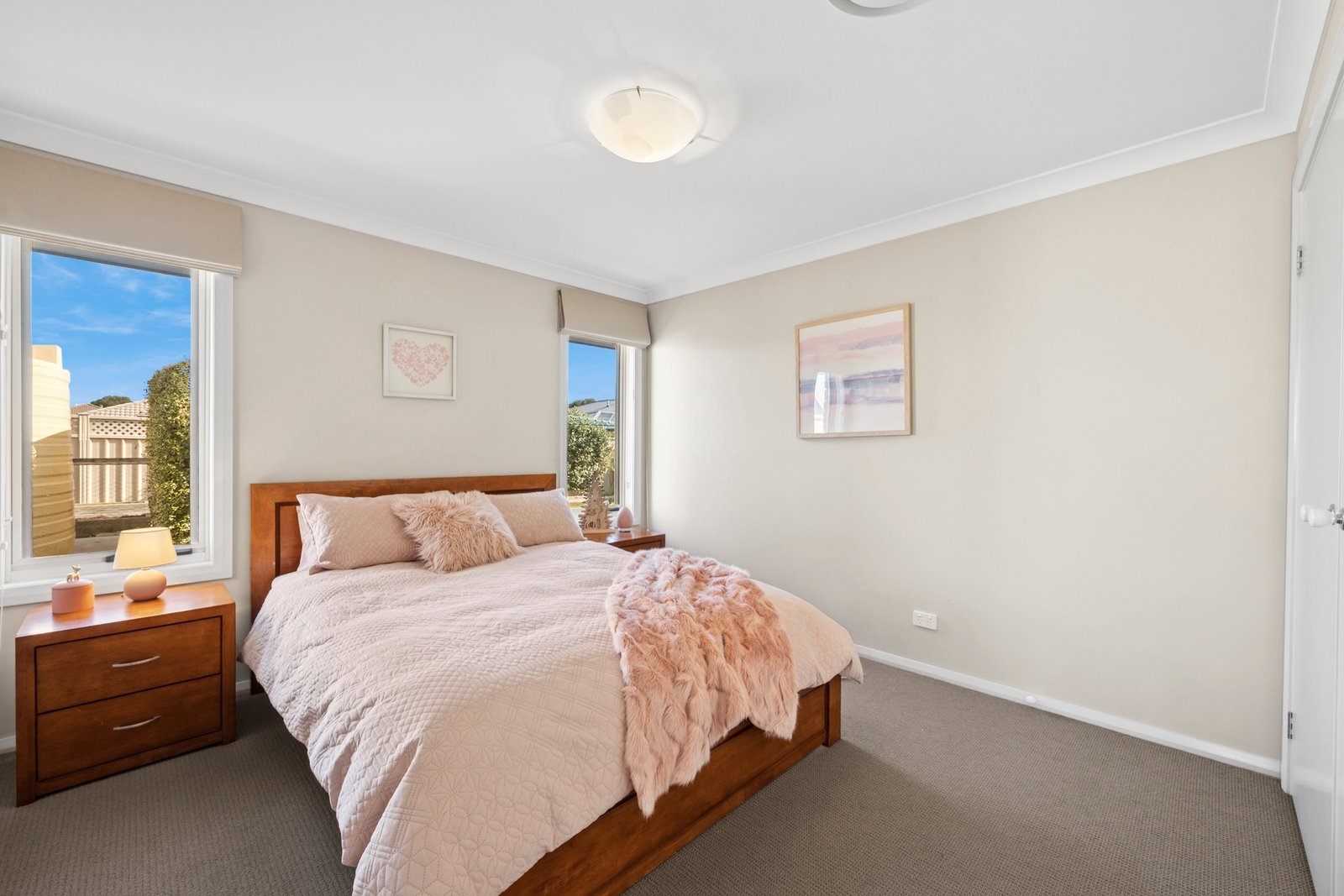 7 Angus Place BUNGENDORE 8