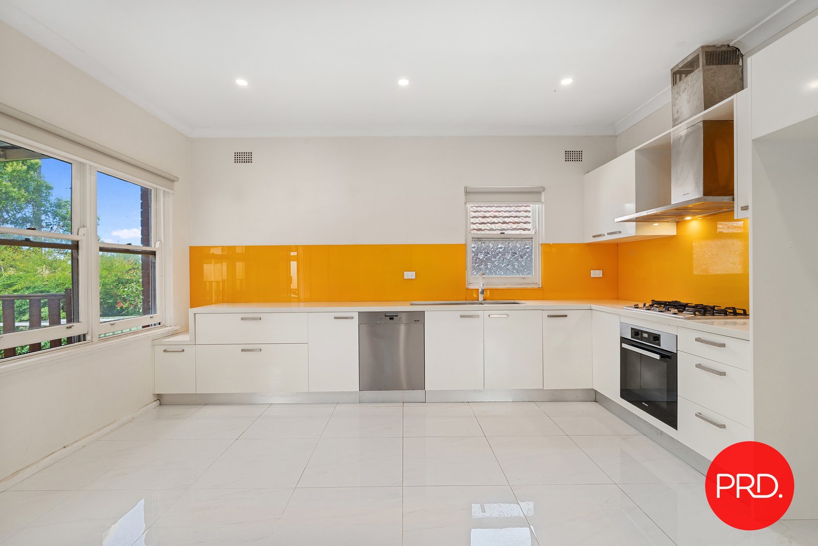 7 Annette Avenue KOGARAH 5