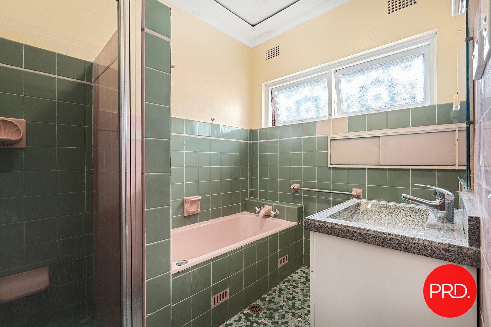 7 Annette Avenue KOGARAH 12