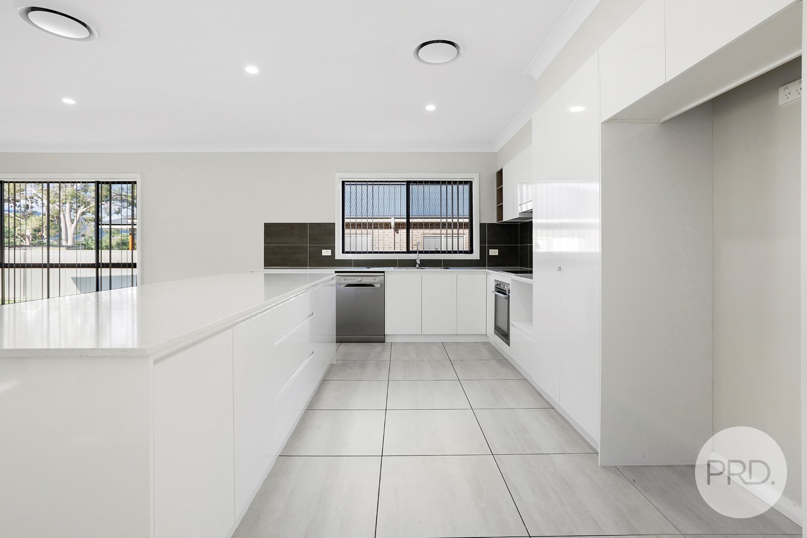 7 Appaloosa Place TAMWORTH 4