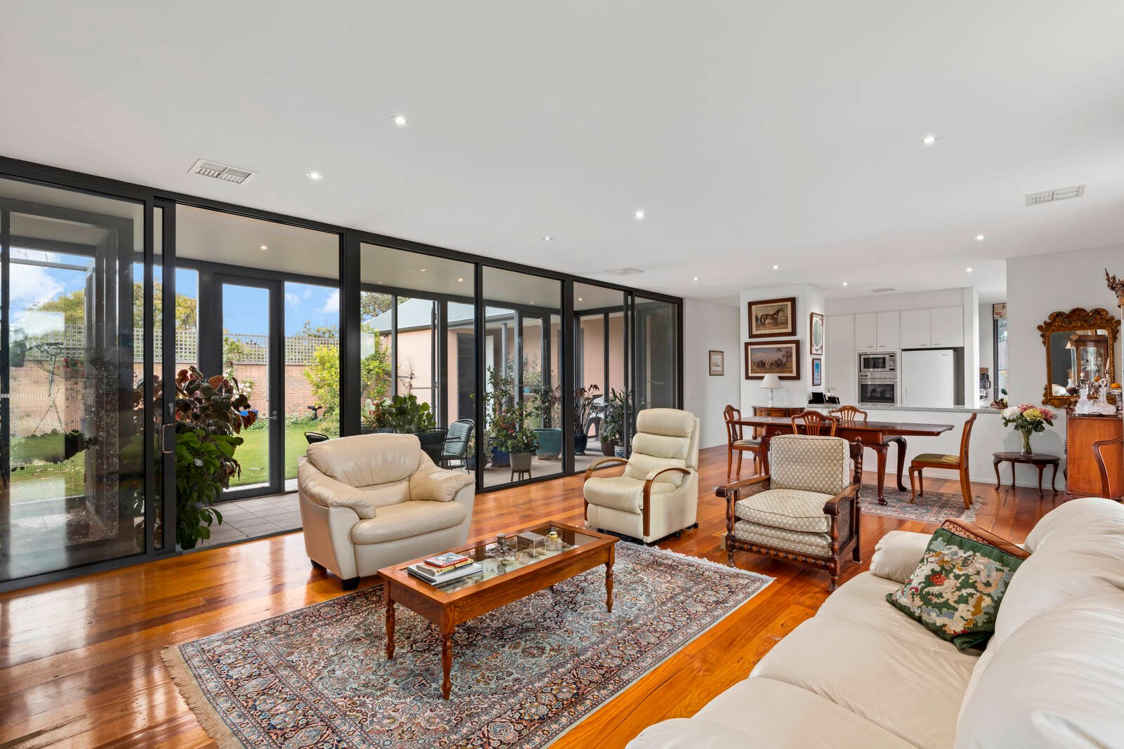 Real Estate and Property in 7 Araluen Court, Barwon Heads, VIC